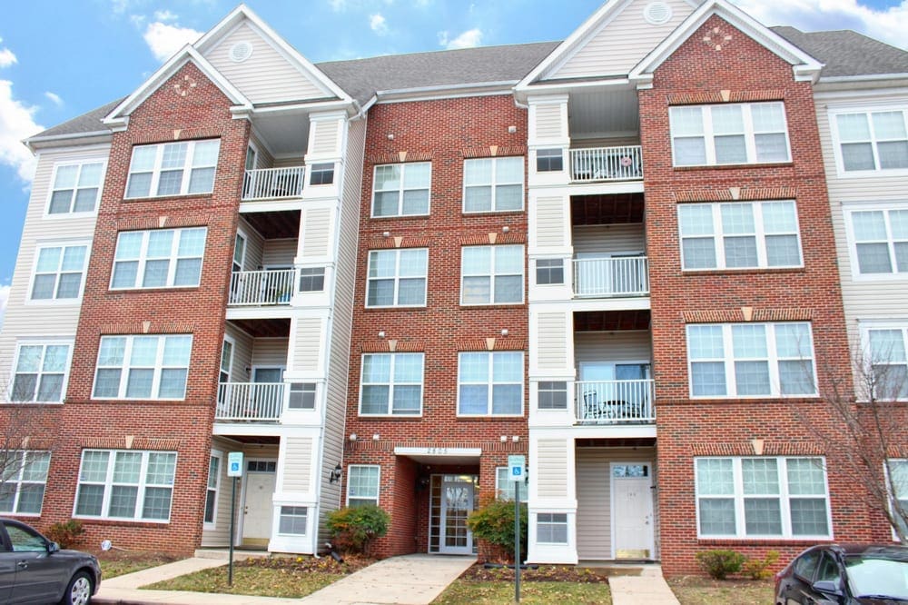 2805 Forest Run Drive #203 District Heights MD 20747